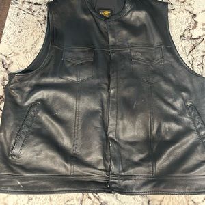 TRD Men’s Leather vest XXL